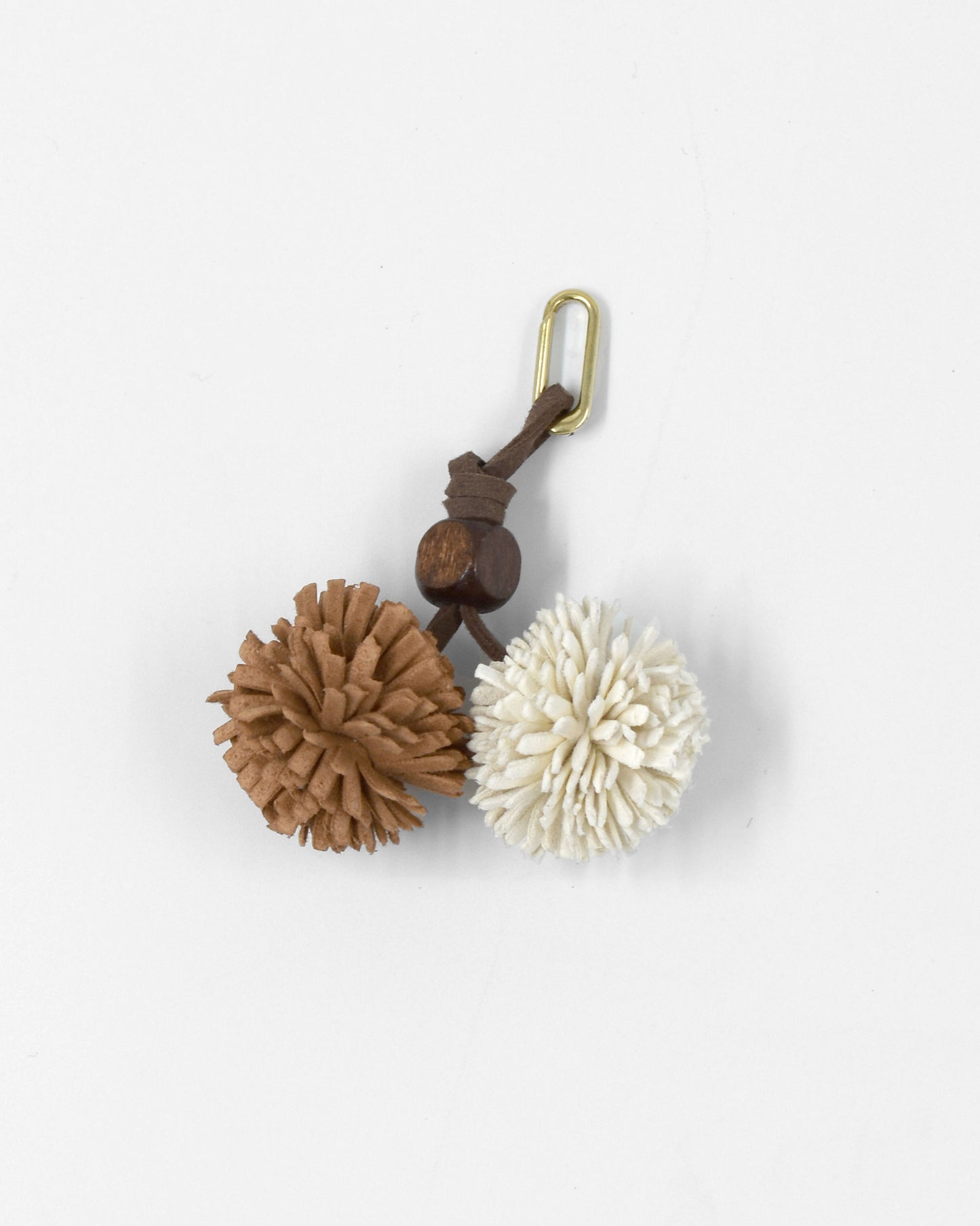 Pompom Charm Bruin Creme