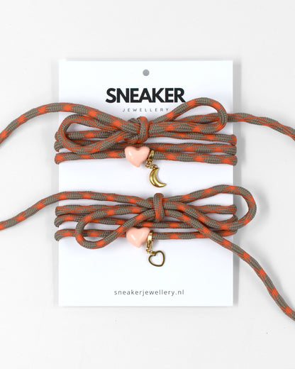 Veters & Bedelset Retro grijs oranje